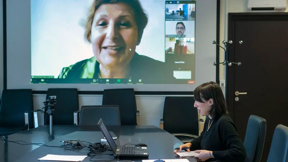 La conselleira de Emprego e Igualdade, Mar&iacute;a Jes&uacute;s Lorenzana, particip&oacute; por videoconferencia particip&oacute; hoy por videoconferencia en la presentaci&oacute;n de In-Red./C.PAZ.