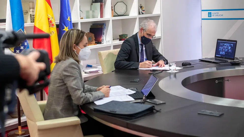    O vicepresidente segundo e conselleiro de Econom&Atilde;&shy;a, Empresa e Innovaci&Atilde;&sup3;n, Francisco Conde, participa por videoconferencia na reuni&Atilde;&sup3;n da Mesa das Pontes

FOTOS CONCHI PAZ