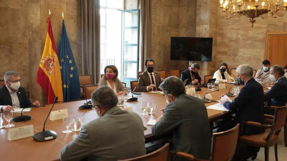Reuni&oacute;n en el Ministerio para la Transici&oacute;n Ecol&oacute;gica sobre el futuro de Ence en la r&iacute;a de Pontevedra.