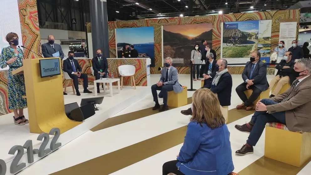 La directora de la Axencia Galega de Turismo, Nava Castro, en la presentaci&oacute;n de Termatalia en FITUR Madrid.
