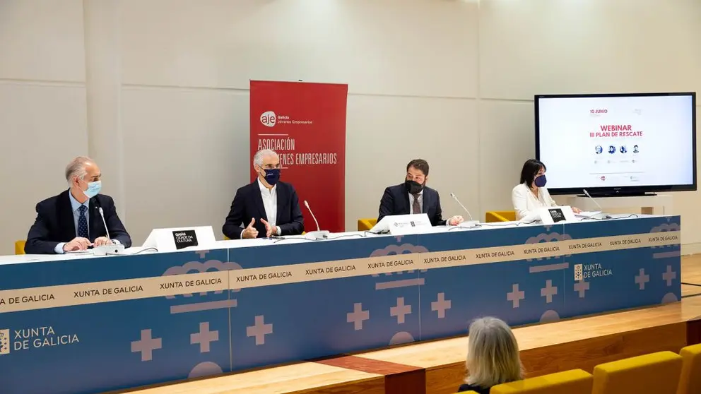 Francisco Conde e Mar&iacute;a Jes&uacute;s Lorenzana participaron desde Santiago nun webinario organizado por AJE Galicia,
