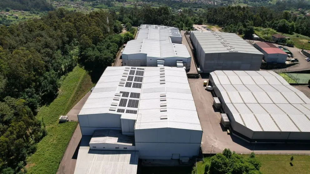 Centro log&iacute;stico de Bimba y Lola en Mos.