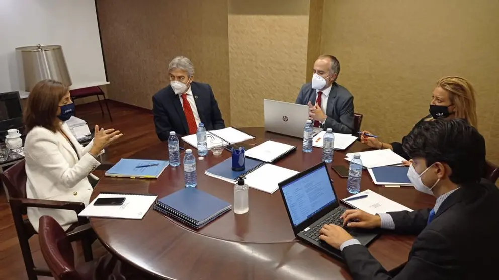 Reuni&oacute;n del consejo de administraci&oacute;n de Suelo Empresarial del Atl&aacute;ntico.