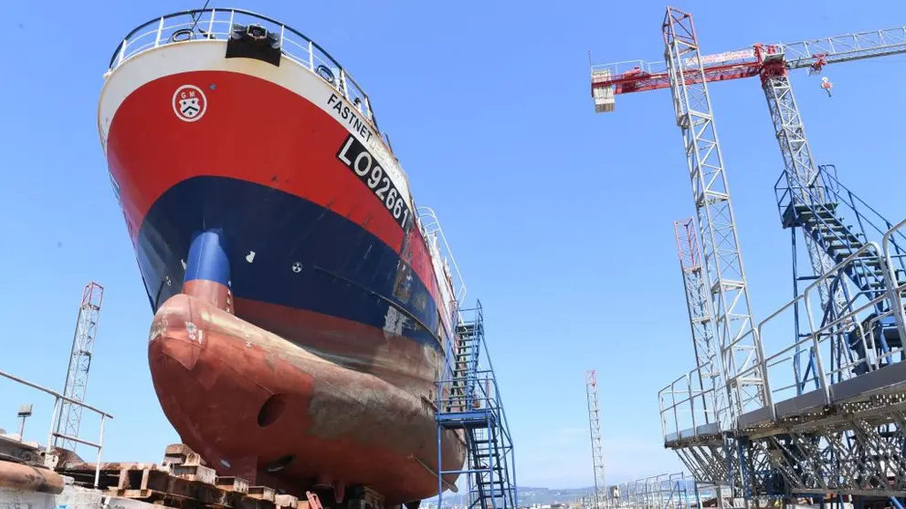 La actividad de reparaci&oacute;n de buques regresa a los varaderos de Oza, en A Coru&ntilde;a.