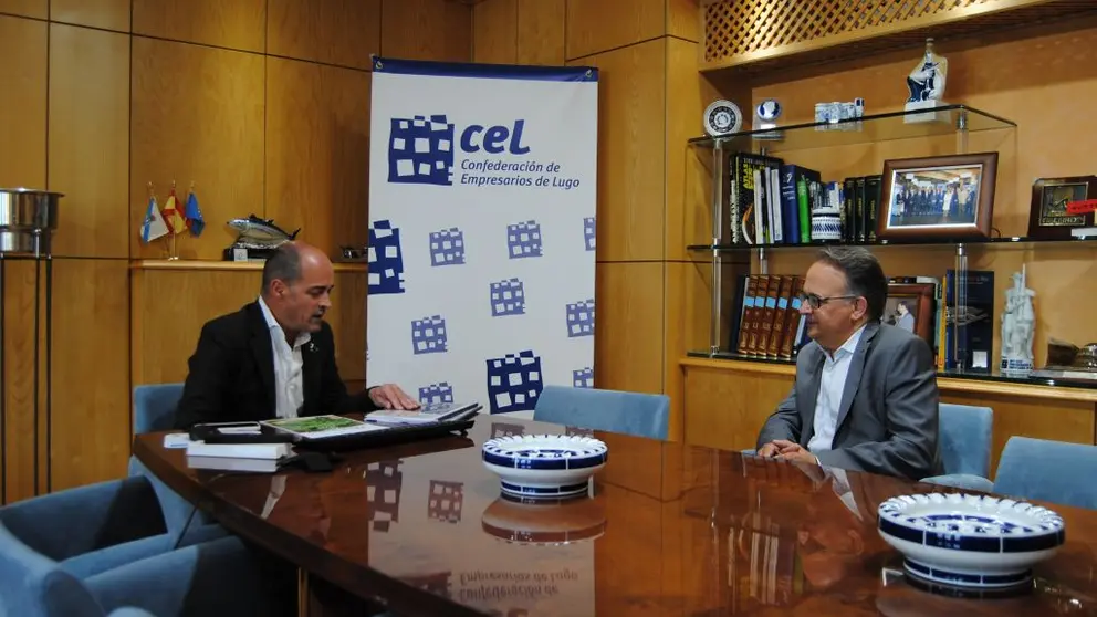 El secretario general de la CEL, Jaime L&oacute;pez, y el profesor de la USC Javier Bueno.