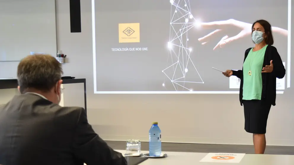 a directora de la Agencia Gallega de Innovaci&oacute;n (Gain), Patricia Argerey, asisti&oacute; esta ma&ntilde;ana al acto de cierre del proyecto Corp4Future de Telev&eacute;s.