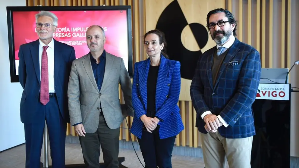 Enrique Gonzaėlez, presidente de ICJCE Galicia, Susana Lama, responsable de Ardaėn, David Regades, delegado del CZFV y Andreės Lucendo, coordinador del estudio y vicepresidente de ICJCE Galicia./PUNTO GA-M.RIOPA.