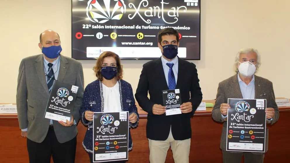 Rogelio Mart&iacute;nez, Flora Moure, Gabriel Al&eacute;n y Rosendo  Fern&aacute;ndez presentaron el programa de Xantar 2021.