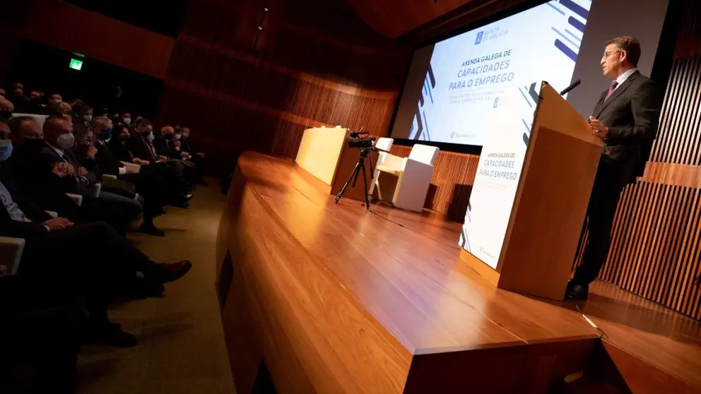O presidente da Xunta presentou na Coru&ntilde;a a Axenda Galega de Capacidades./A.VARELA.