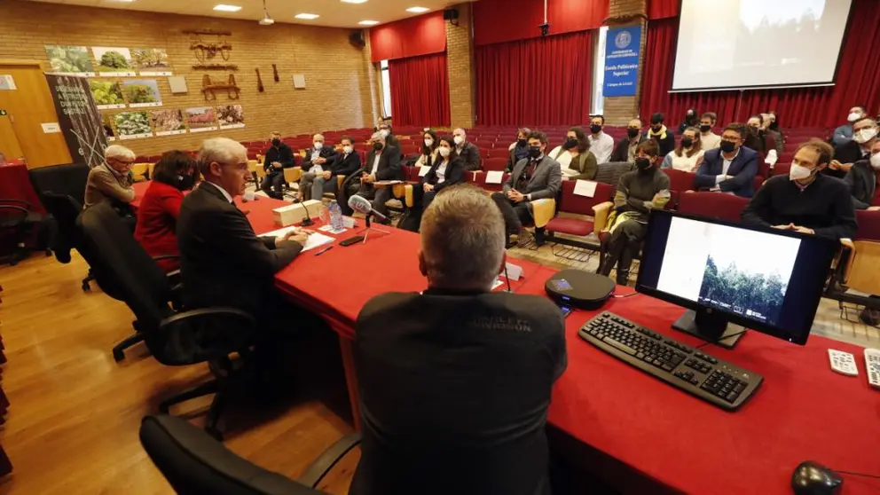 Clausura en Lugo de la UMI Eixo entre Pemade y Finsa, con la presencia del vicepresidente de la Xunta Francisco Conde.