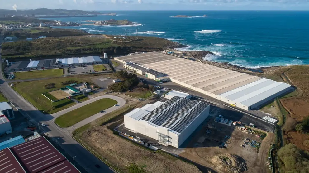 Planta de acuicultura de Stolt Sea Farm en el municipio lucense de San Cibrao.