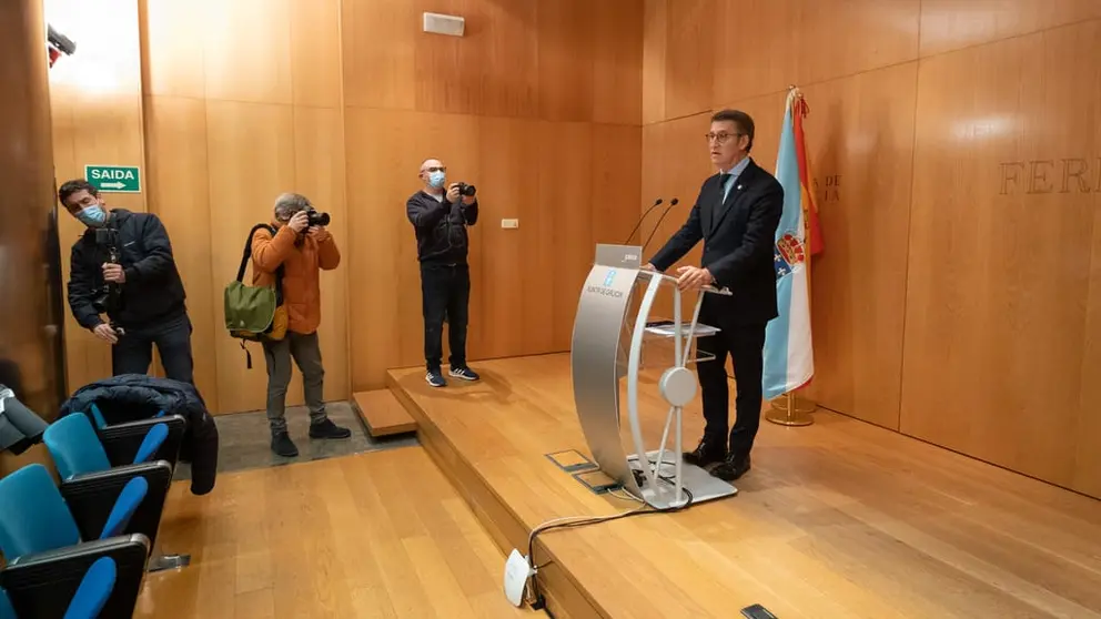 Alberto N&uacute;&ntilde;ez Feij&oacute;o, en la rueda de prensa tras el Consello celebrado en Ferrol./D.CABEZ&Oacute;N.
