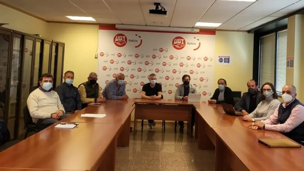 Reuni&oacute;n de miembros de Fegaes con UGT.