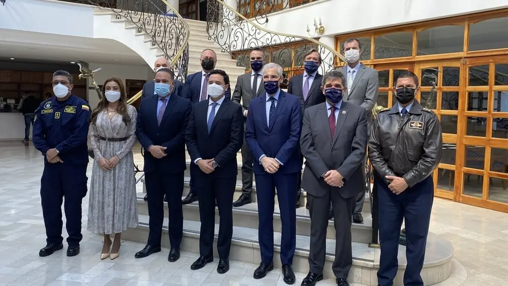 Francisco Conde se reuni&oacute; con el El vicepresidente econ&oacute;mico y conselleiro de Econom&iacute;a, Empresa e Innovaci&oacute;n, Francisco Conde, mantuvo hoy una reuni&oacute;n con el viceministro de Defensa del Gobierno de Colombia, Gustavo Ni&ntilde;o Furnieles, y representantes de Ciac y Cotectmar.