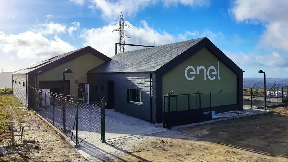El centro de control del parque e&oacute;lico de Leboreiro, que aportar&aacute; la energ&iacute;a para la f&aacute;brica de neum&aacute;ticos.