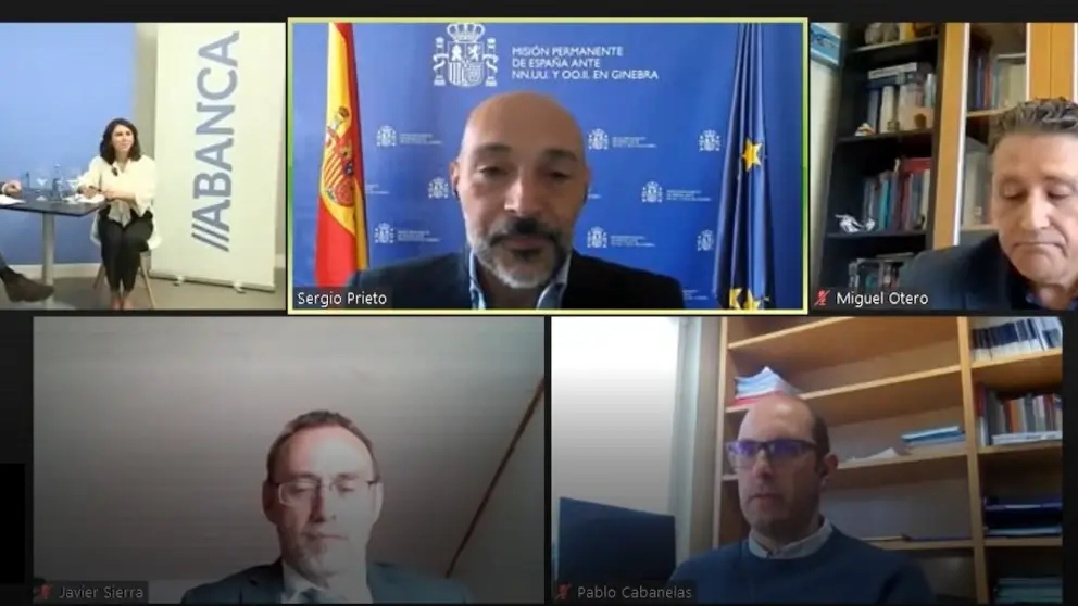 Juan Cividanes, Alejandra Fern&aacute;ndez Nogueira, Sergio Prieto, Miguel Otero, Javier Sierra y Pablo Cabanelas, durante la jornada online.