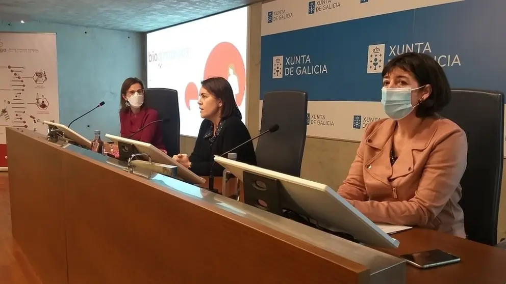 Pepa Limeres, Patricia Argerey y Carme Pamp&iacute;n, durante el Bioalmorzo.