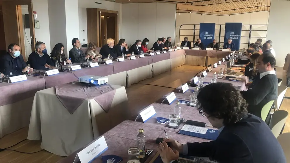 Asistentes &aacute; XI Reuni&oacute;n anual do Foro Econ&oacute;mico de Galicia, que se celebra no Parador de Mux&iacute;a.