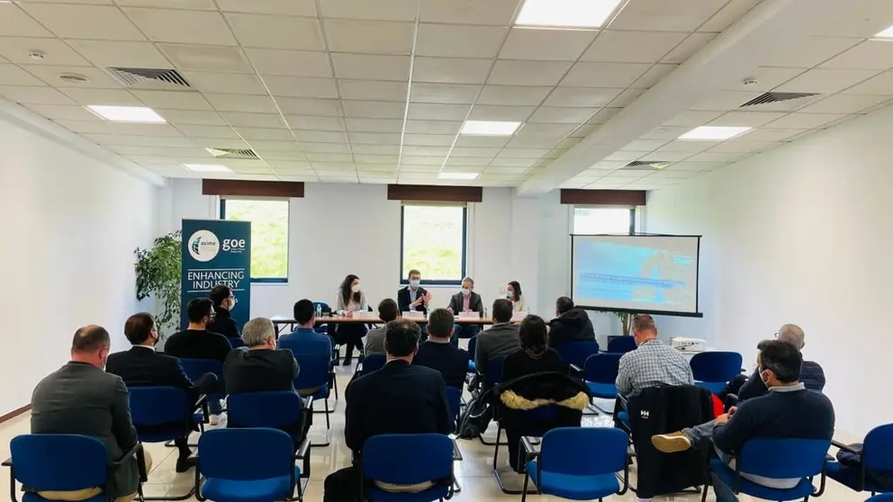 Reuni&oacute;n en Ferrol de GOE-Asime y representantes del proyecto Parque Nord&eacute;s.