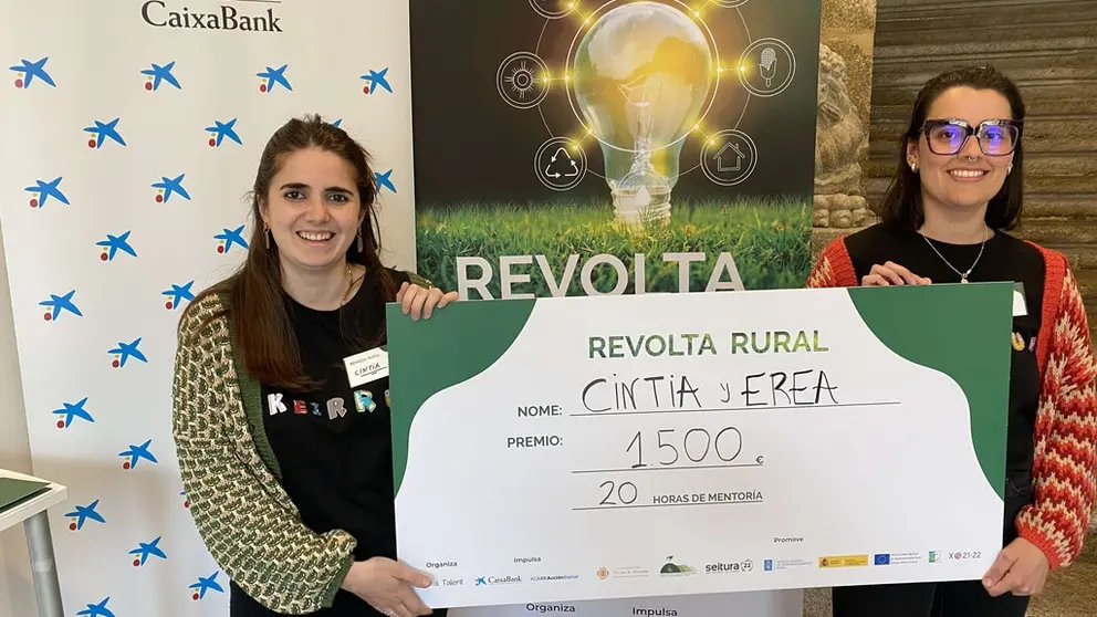 Erea Rodr&iacute;guez y Cintia Lomba son las promotoras de Skeirum, premiado en la Revolta Rural.