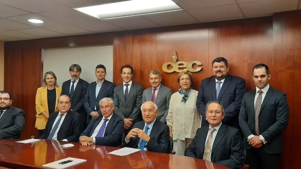 Reuni&oacute;n del plenario de la Corte Arbitral del Noroeste en la sede de la CEC.