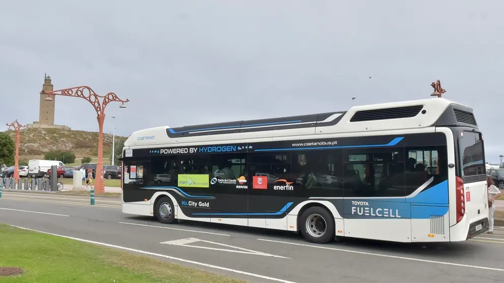 Los trayectos de prueba con pasajeros se iniciar&aacute;n este martes 23 en la l&iacute;nea 1 del transporte urbano de A Coru&ntilde;a.