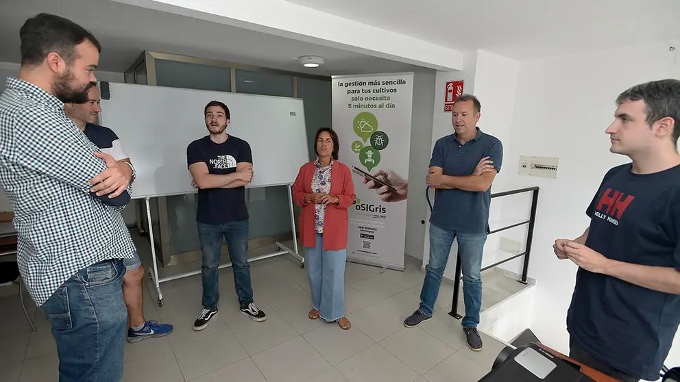 La directora de Gain, Patricia Argerey, en su visita a Osigris./Moncho Fuentes / AGN A Coru&ntilde;a