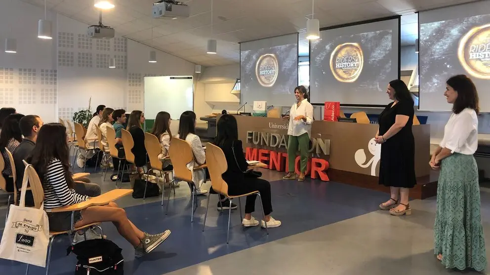 J&oacute;venes participantes en la jornada de assesment organizada por Adecco y Fundaci&oacute;n Mentor.