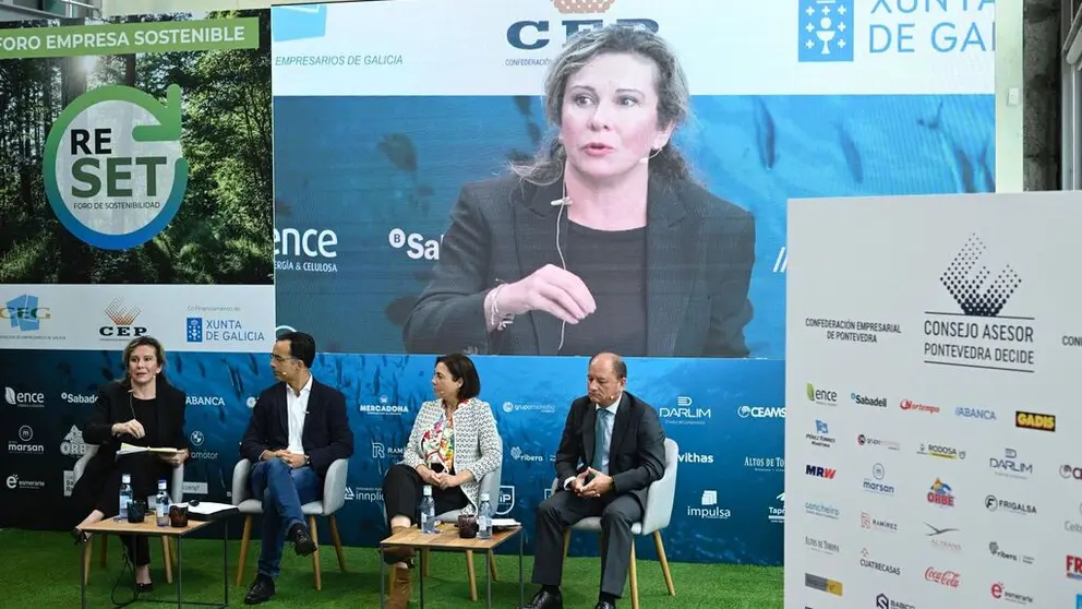 Mesa redonda del Foro Empresa Sostenible organizado por la CEP en Vigo.
