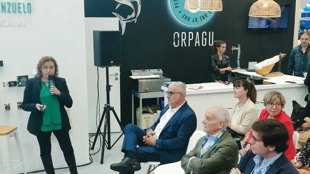 Juana Parada, directora gerente de Orpagu, present&oacute; el proyecto "Autopesca" en Conxemar.