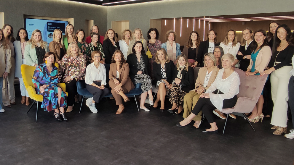 Participantes del networking de Executivas en Nord&eacute;s Club Empresarial.