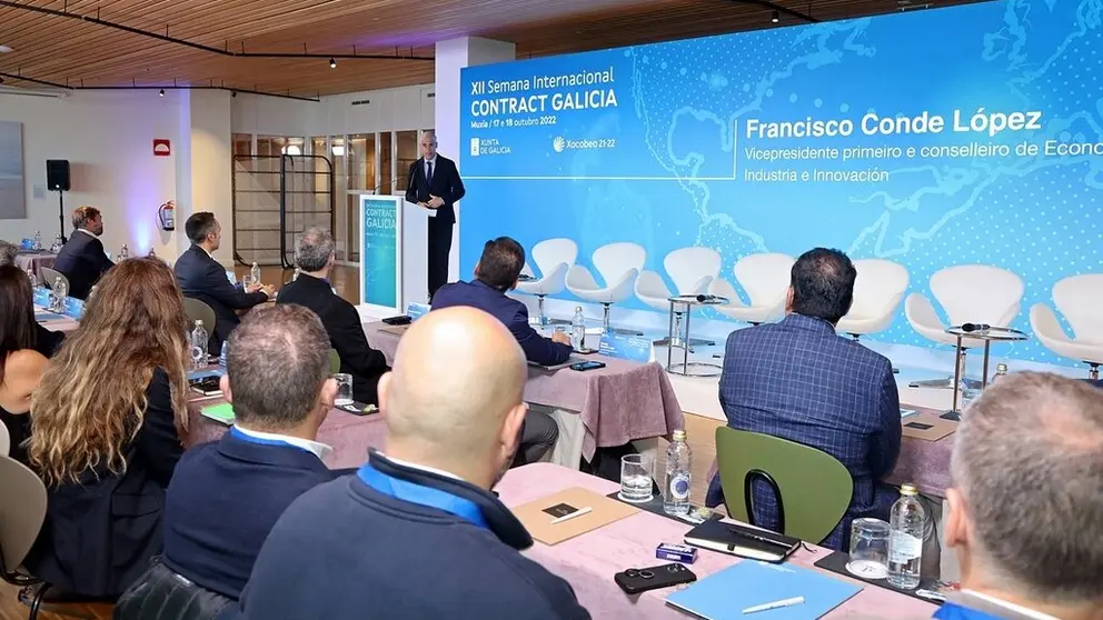 El vicepresidente primero de la Xunta, Francisco Conde, en la apertura de la XII Semana del Contract.