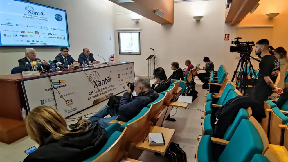 Rosendo Fern&aacute;ndez, Gabriel Al&eacute;n y Rogelio Mart&iacute;nez presentaron la 23&ordf; edici&oacute;n de Xantar.