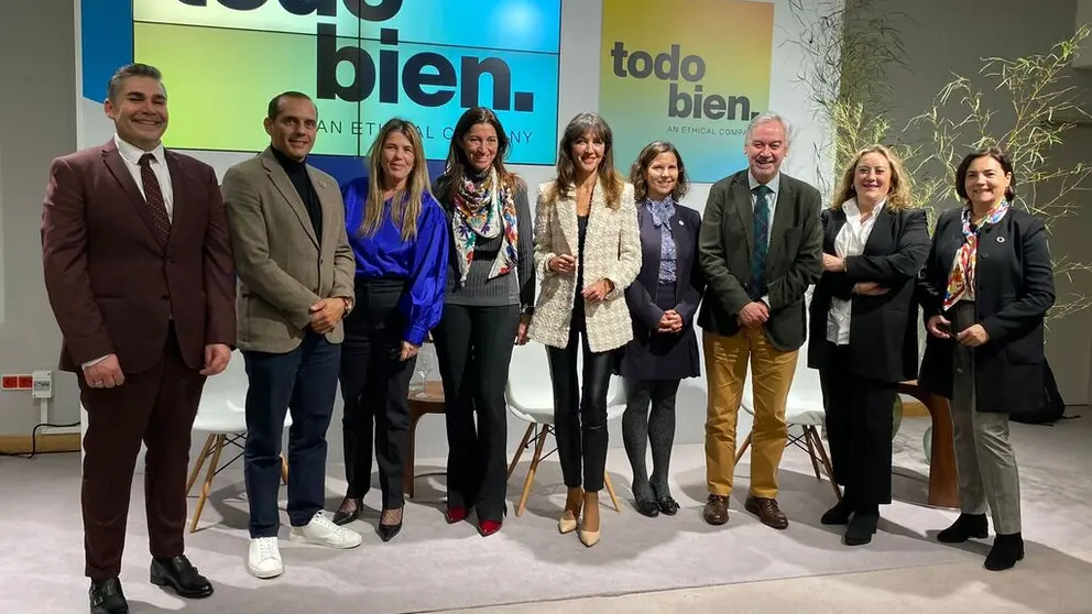Foto de los ponentes de la jornada.