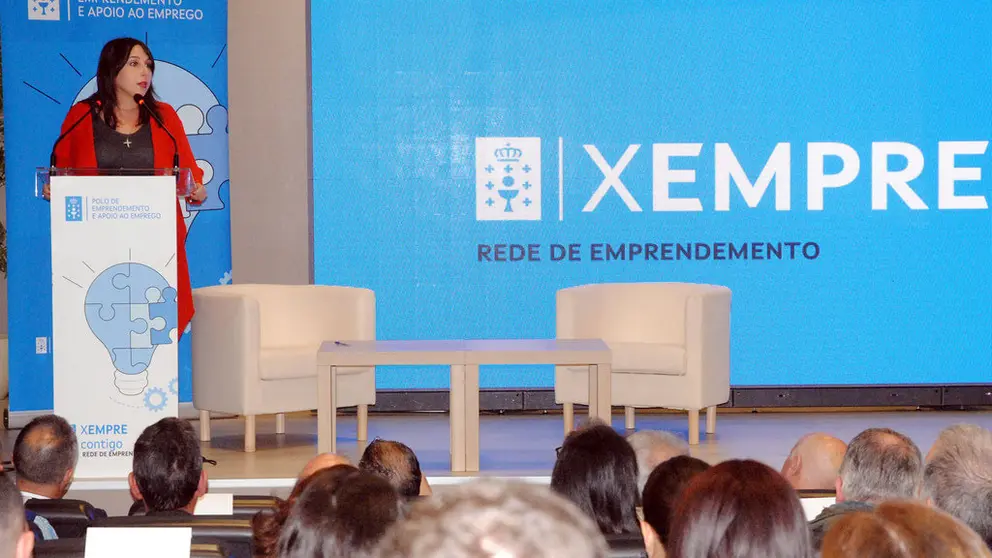 A conselleira Mar&iacute;a Jes&uacute;s Lorenzana, na inauguraci&oacute;n do polo de emprendemento de Monforte.