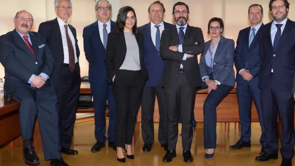 Junta directiva del ICJCE Galicia./PUNTO GA. M.RIOPA.