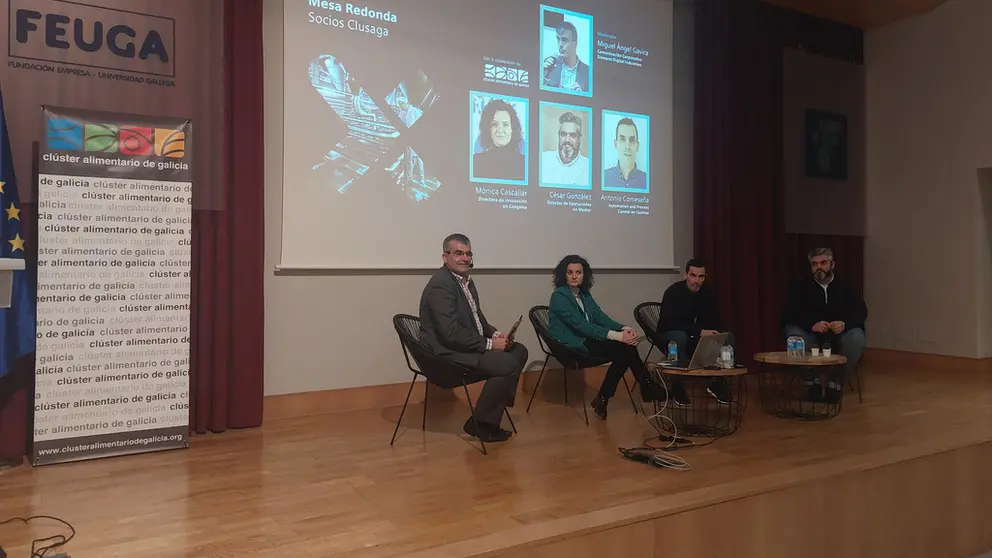 Siemens y Clusaga organizaron unas jornadas en la Fundaci&oacute;n Empresa-Universidad Gallega (FEUGA) para dar las claves de la transformaci&oacute;n digital del sector.