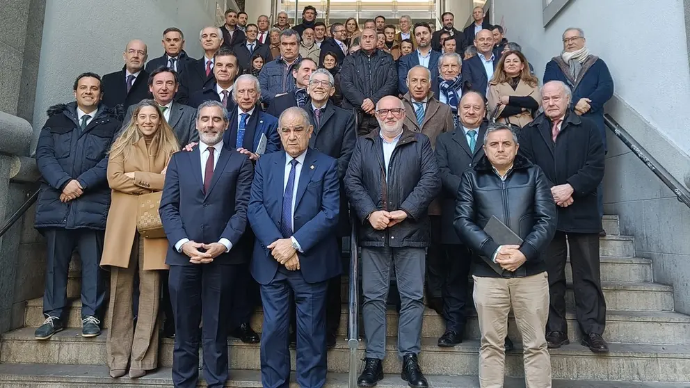 El pleno de la C&aacute;mara de Pontevedra, Vigo y Vilagarc&iacute;a est&aacute; conformado por 60 miembros.