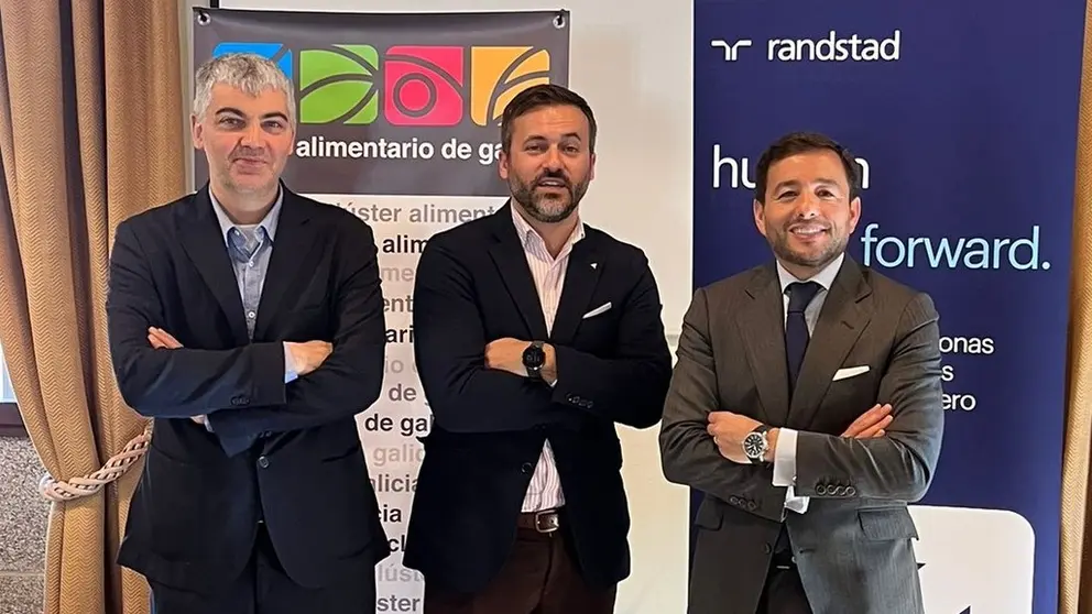 Roberto Alonso, director de Clusaga; Rub&eacute;n Manso, director de zona de Randstad Trabajo Temporal, y Daniel Lorenzo, director de Public Affairs de Randstad.