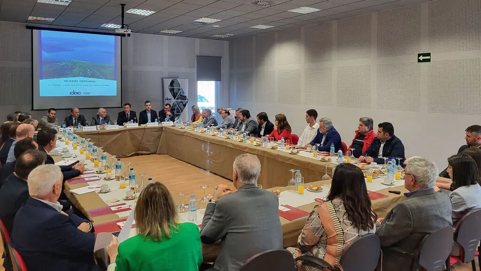 Encuentro empresarial en As Pontes auspiciado por la CEC.
