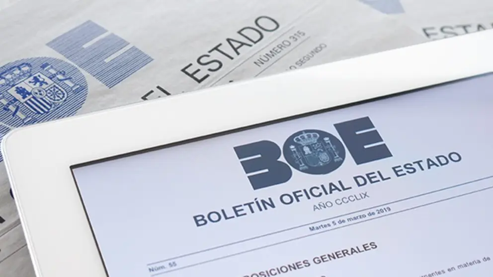 Estar al corriente de la legislaci&oacute;n vigente exige leer un promedio de 698 p&aacute;ginas diarias  del BOE.