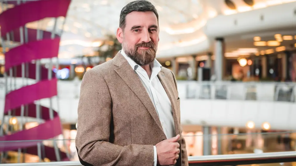 Pedro Estell&eacute;s, nuevo gerente de Marineda City.