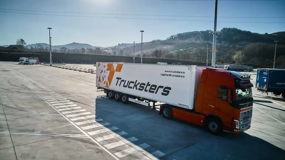 Trucksters es un operador de transporte tecnol&oacute;gico espa&ntilde;ol basado en relevos de camiones.