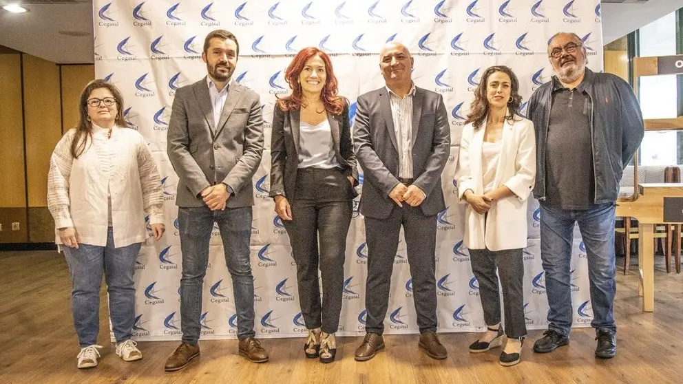 Elena Rodr&iacute;guez, Felipe Ovalle, Maika Vidal, Mino Mart&iacute;nez, Silvia Alende e Ignacio Rodr&iacute;guez, la nueva junta directiva de Cegasal.