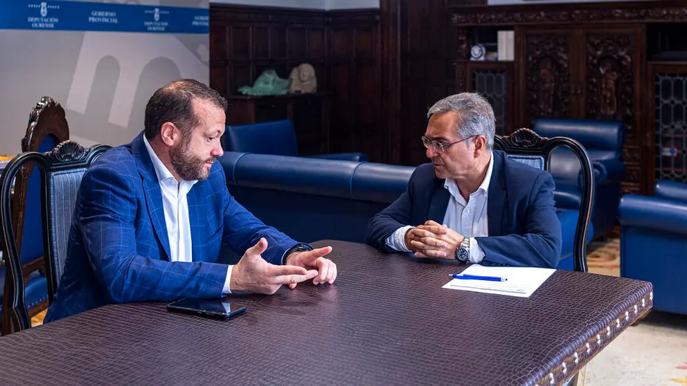 Artur Yuste, presidente de Sogarpo, e Luis Menor, presidente da Deputaci&oacute;n de Ourense.