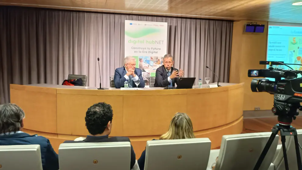 Jornada sobre &lsquo;La irrupci&oacute;n de la Inteligencia Artificial en las Empresas&rsquo;, organizada por la CCPVV.