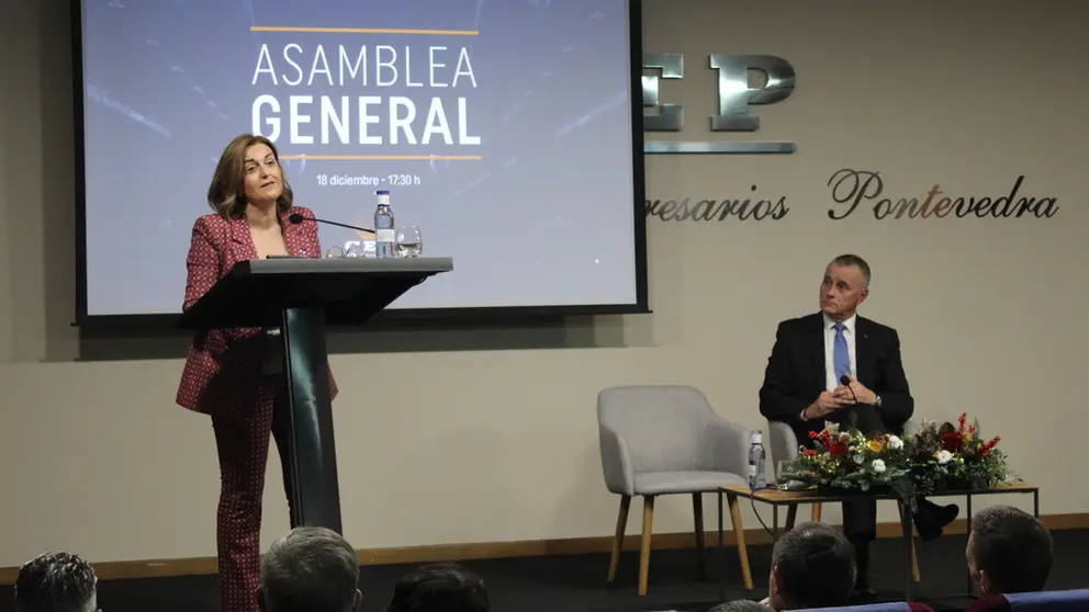 La conselleira de Promoci&oacute;n de Emprego e Igualdade, Elena Rivo, durante su intervenci&oacute;n en la CEP.