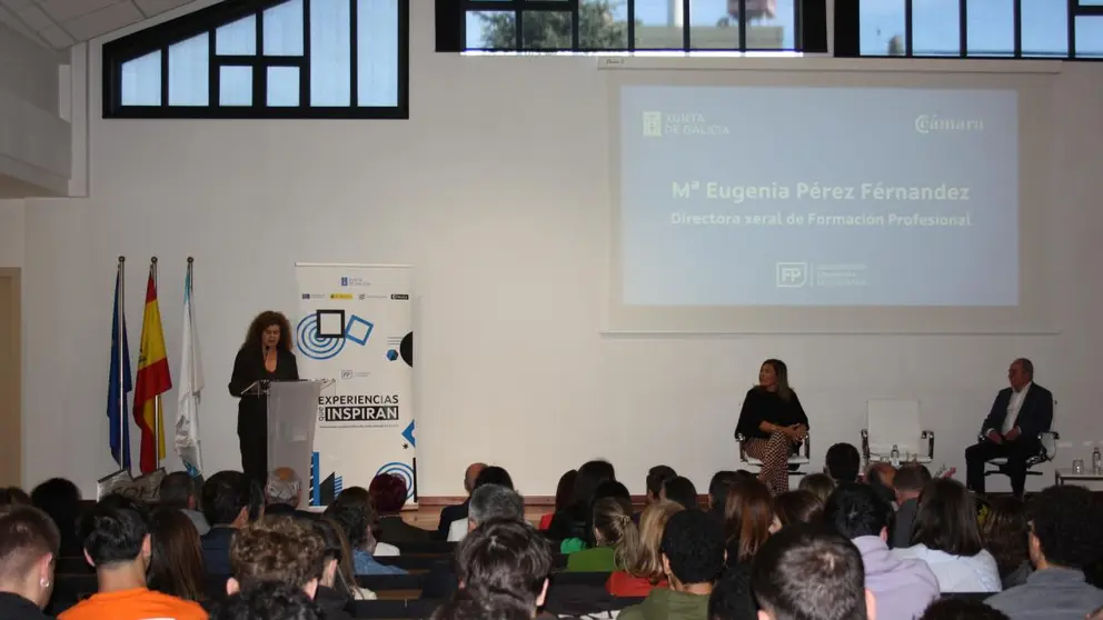 La directora xeral de FP, Eugenia, en la clausura de EduEmprende y EduIndustria en el CIFP de Someso.